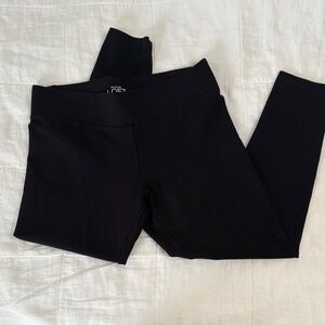 Ann Taylor LOFT Black Cropped Leggings Size M